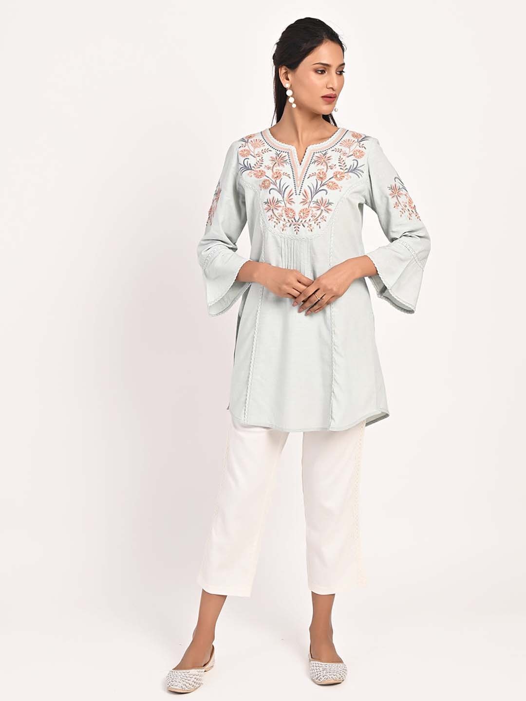 

Lakshita Floral Embroidered Thread Work Pure Cotton Kurti, Blue