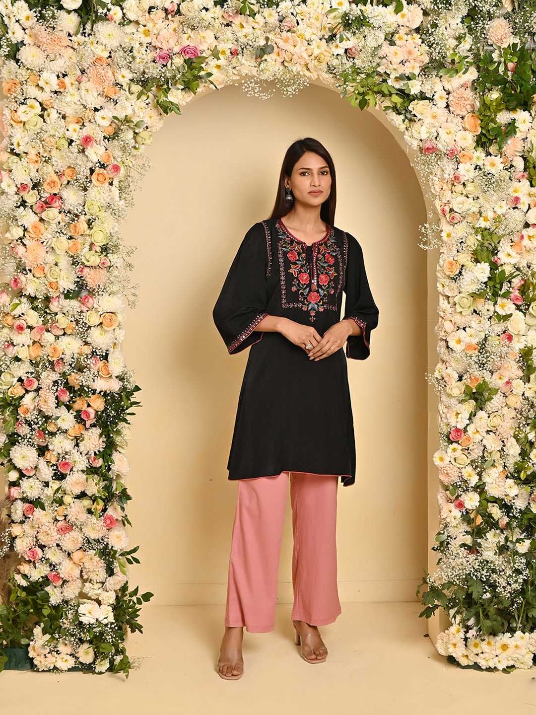 

Lakshita Plus Size Floral Embroidered Flared Sleeves Thread Work Kurti, Black
