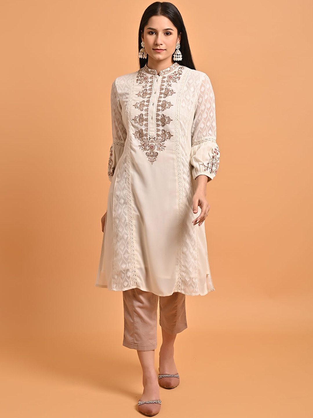 

Lakshita Ethnic Motifs Yoke Design Jacquard Georgette Kurta, Off white