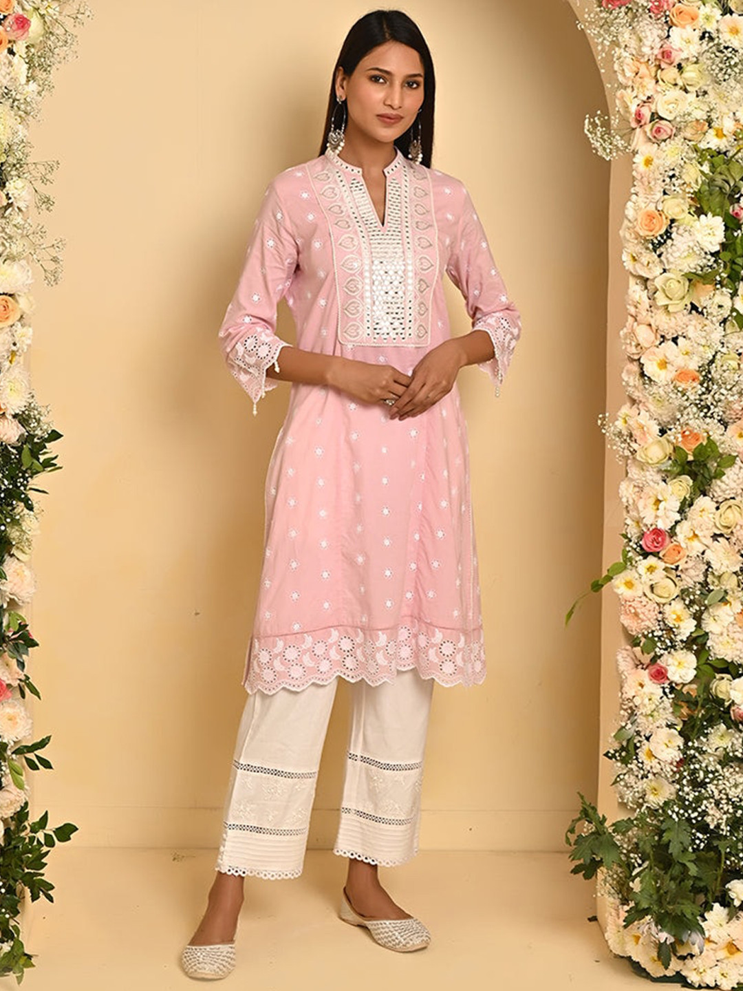 

Lakshita Floral Embroidered Schiffli Thread Work Cotton Kurta, Pink