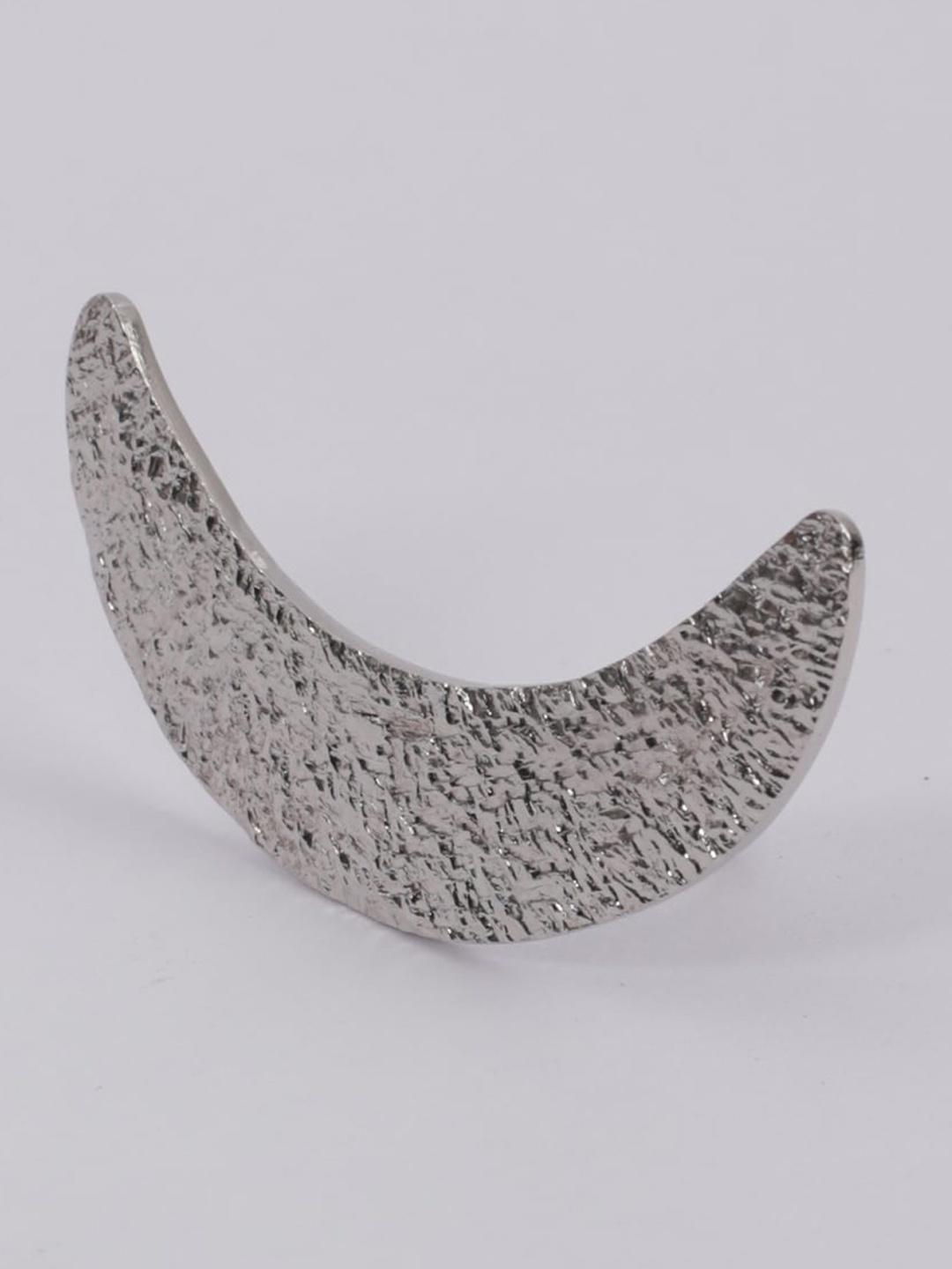 

TANN TRIM Silver-Toned Contemporary Half Hoop Earrings