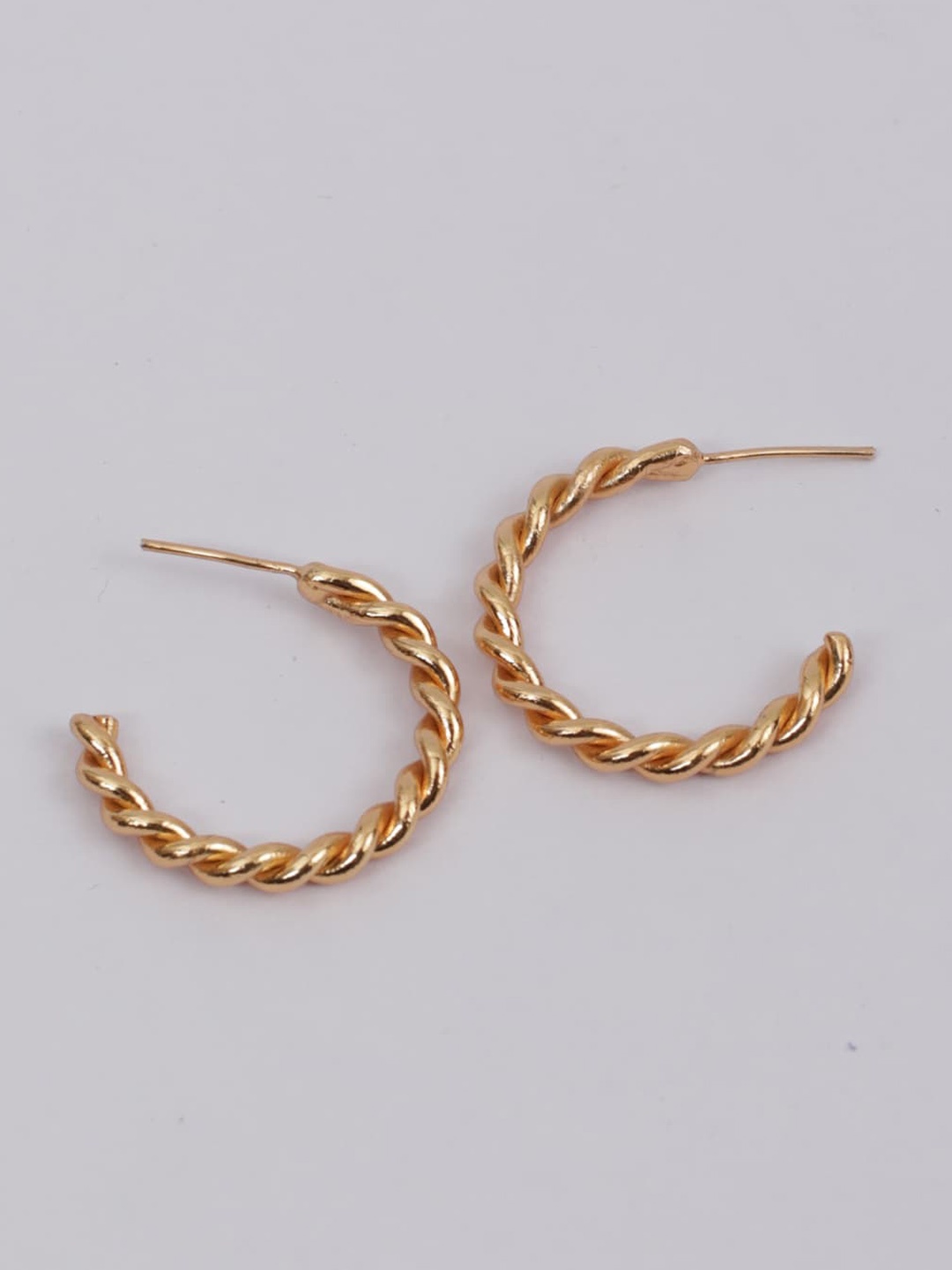 

TANN TRIM Crescent Earrings, Gold