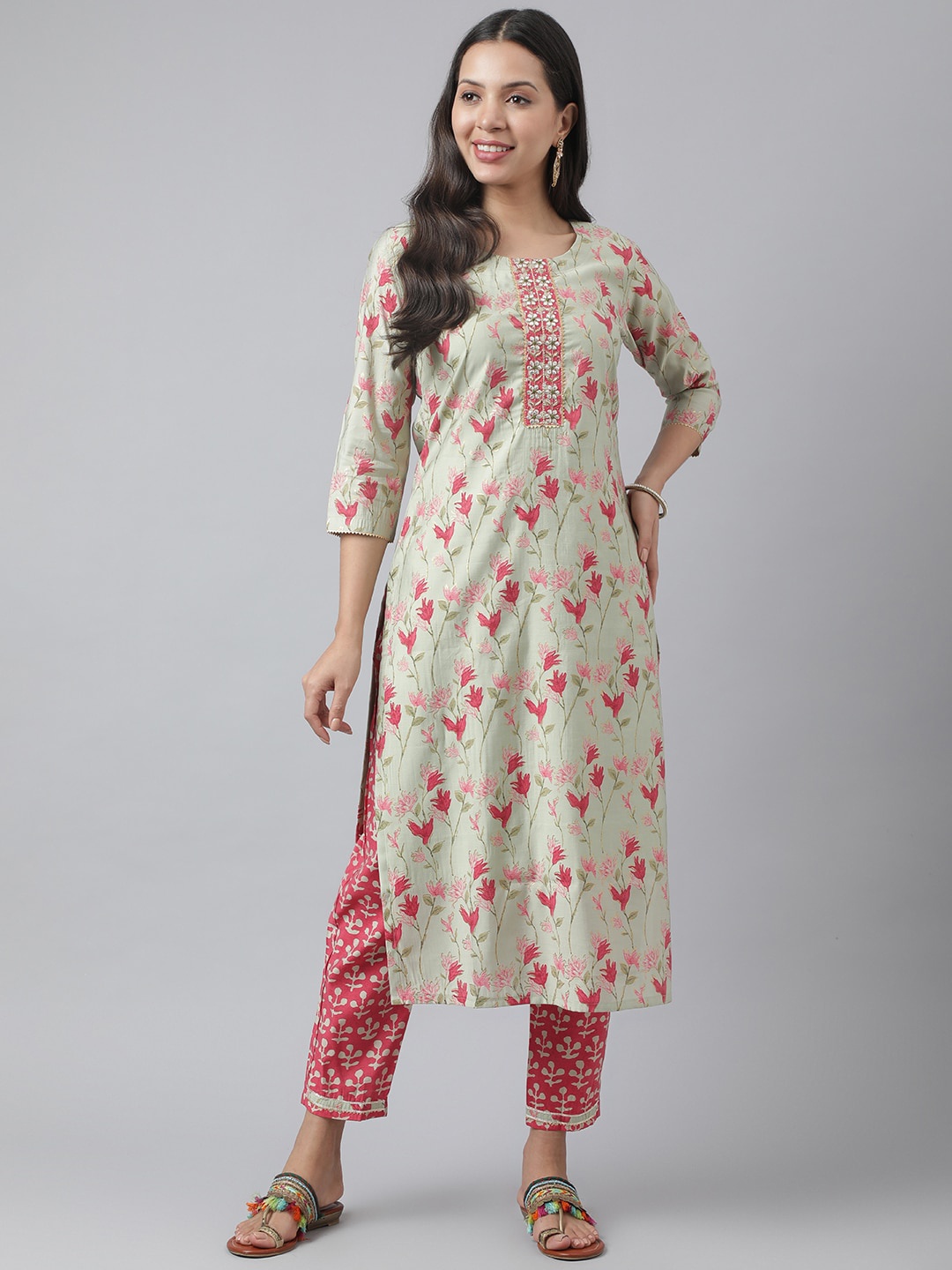 

Kiana House Of Fashion Floral Printed Zari Pure Cotton Kurta with Trousers, Green