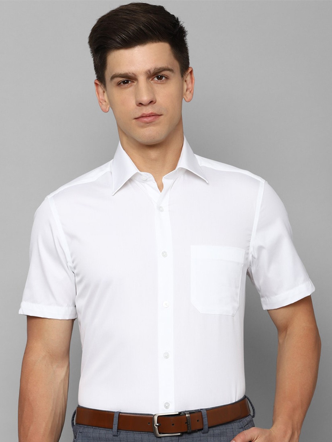 

Louis Philippe Spread Collar Pure Cotton Formal Shirt, White