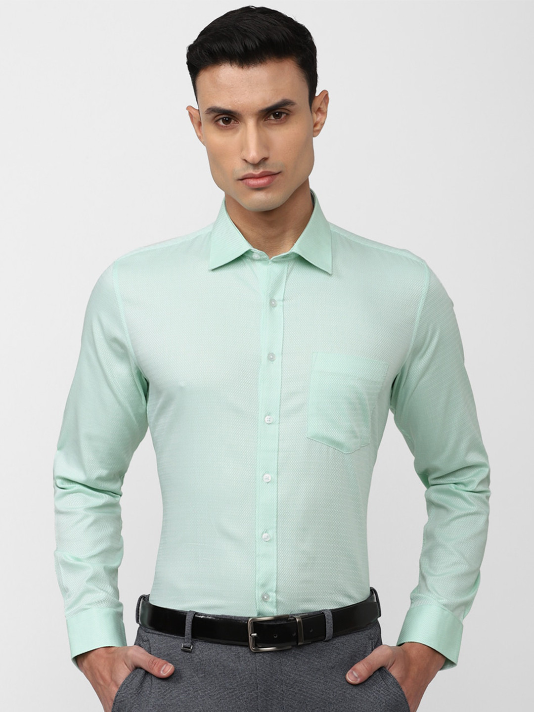 

Van Heusen Slim Fit Textured Pure Cotton Formal Shirt, Green