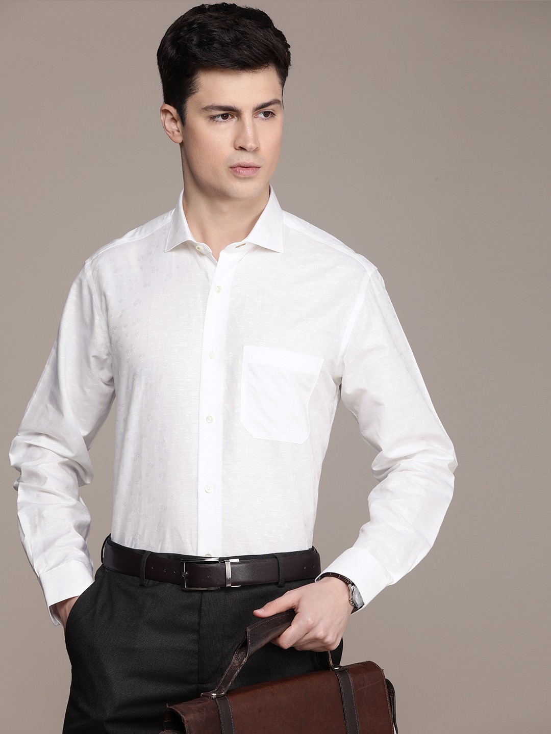 

Van Heusen World Wear Spread Collar Slim Fit Cotton Formal Shirt, White