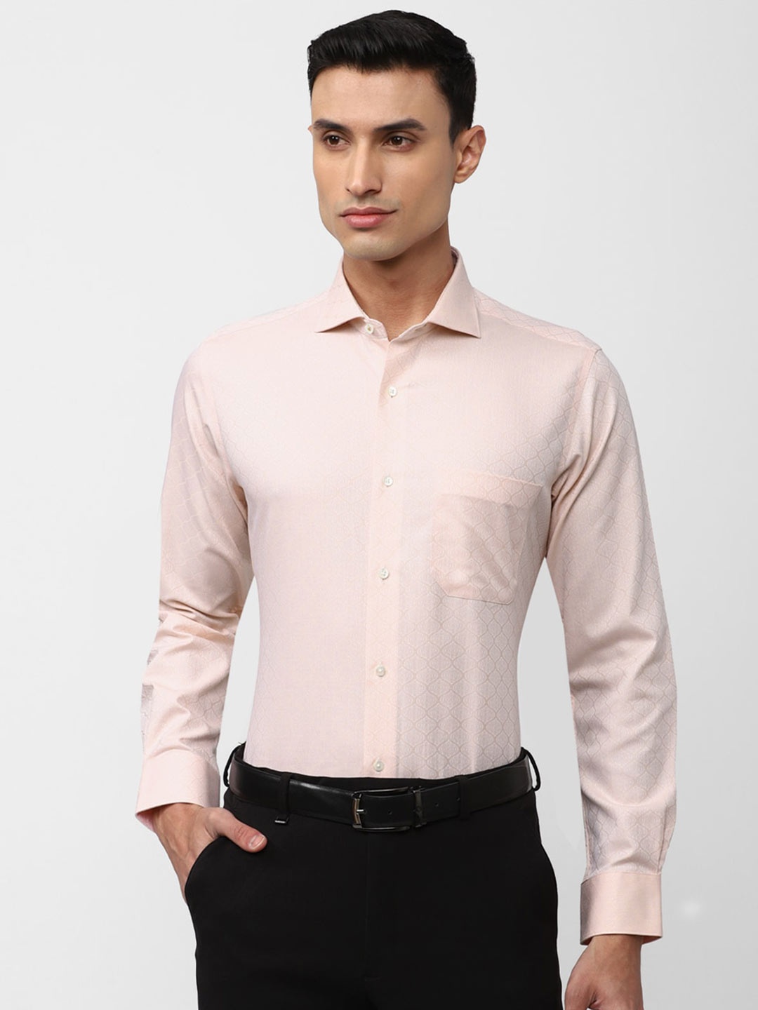 

Van Heusen Spread Collar Slim Fit Cotton Formal Shirt, Peach
