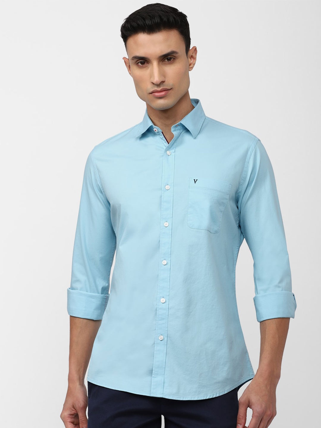 

Van Heusen Sport Plus Size Spread Collar Slim Fit Cotton Casual Shirt, Blue