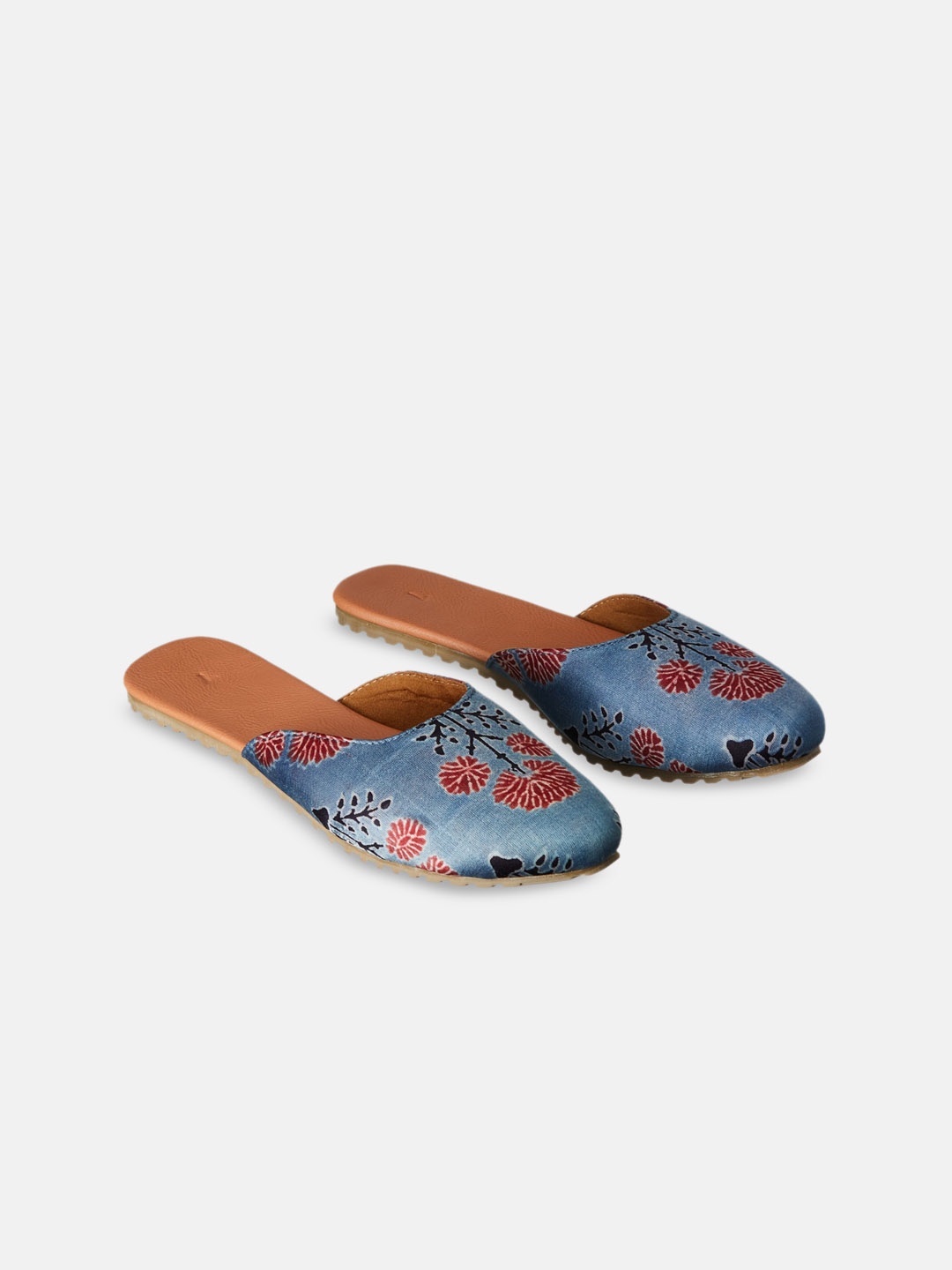 

Fabindia Women Slip On Printed Mules, Blue