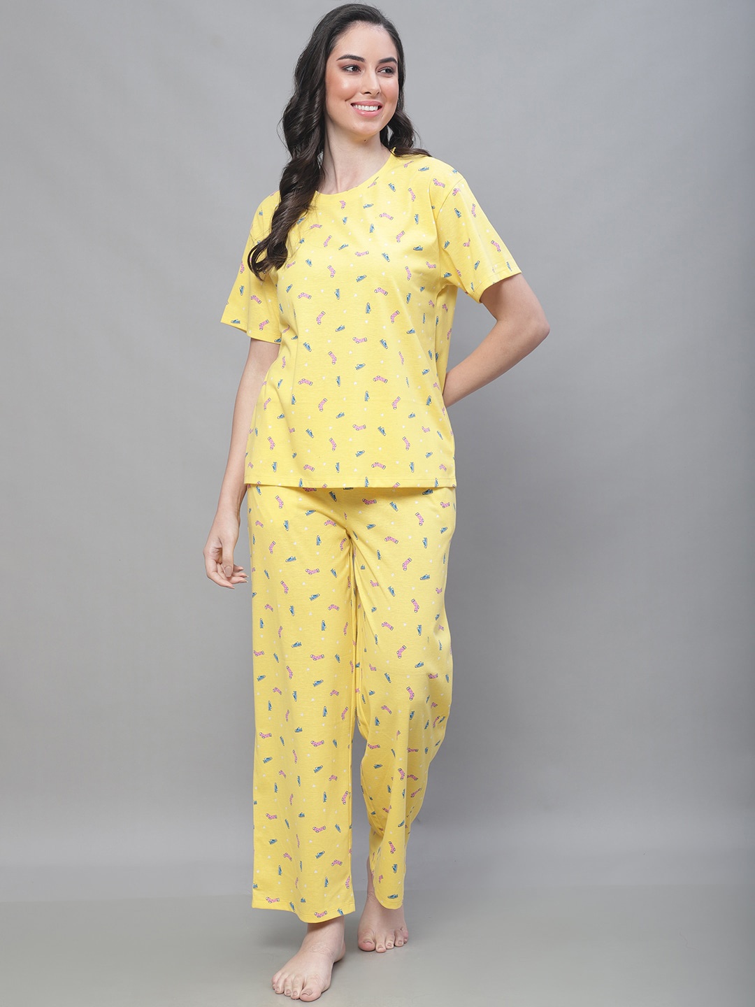 

Kanvin Conversational Printed Pure Cotton Night Suit, Yellow