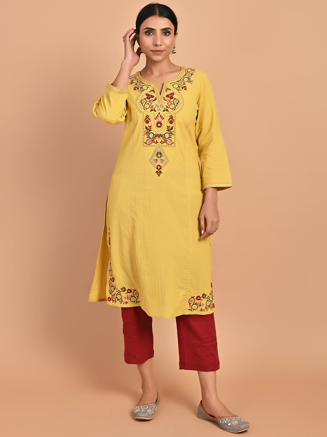 

Lakshita Plus Size Ethnic Motifs Yoke Design Sequinned Pure Cotton Kurta with Trousers, Yellow