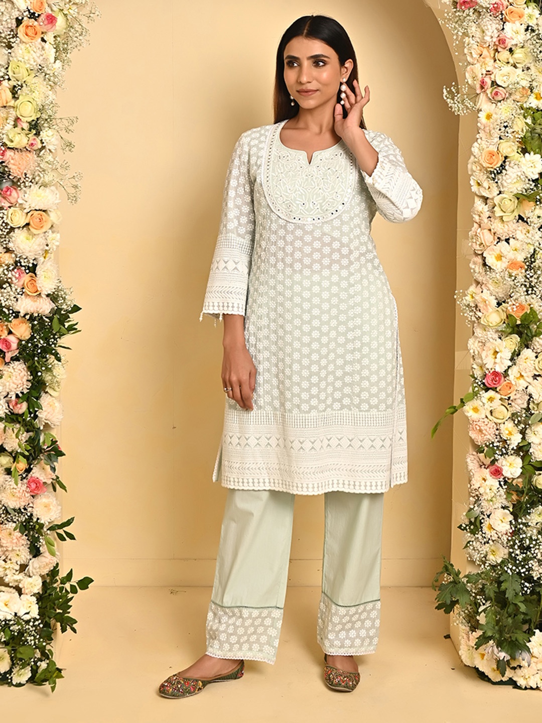 

Lakshita Notched Neck Floral Embroidered Mirror Work Kurta with Palazzos, Green