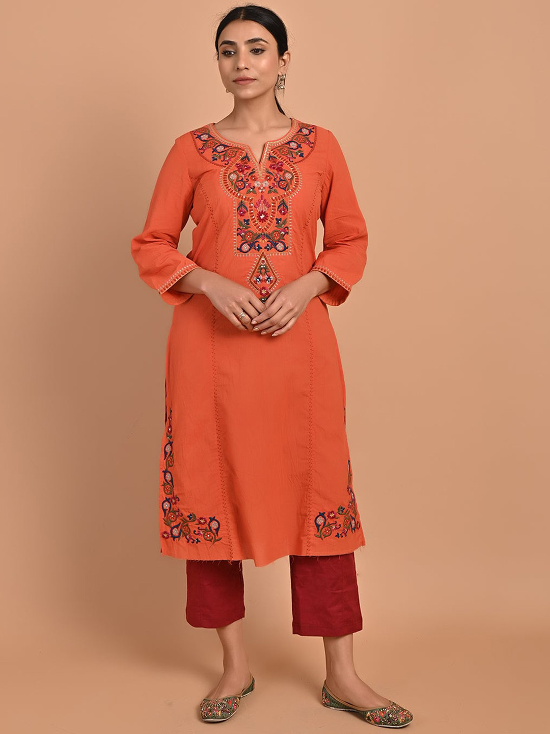 

Lakshita Plus Size Ethnic Motifs Embroidered Sequined Pure Cotton Kurta with Palazzos, Orange