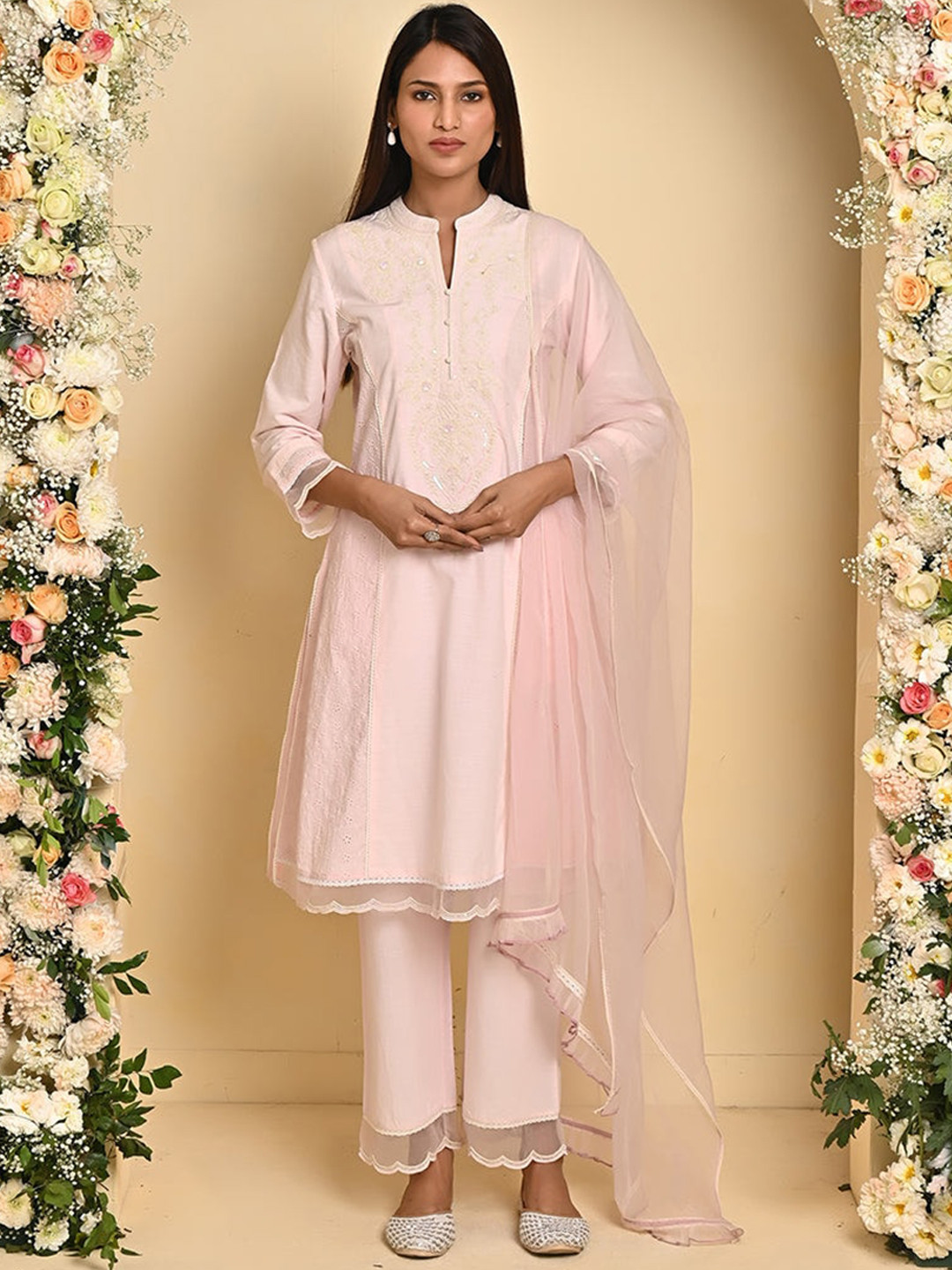 

Lakshita Ethnic Motifs Embroidered Sequined Pure Cotton Kurta with Palazzos & Dupatta, Pink