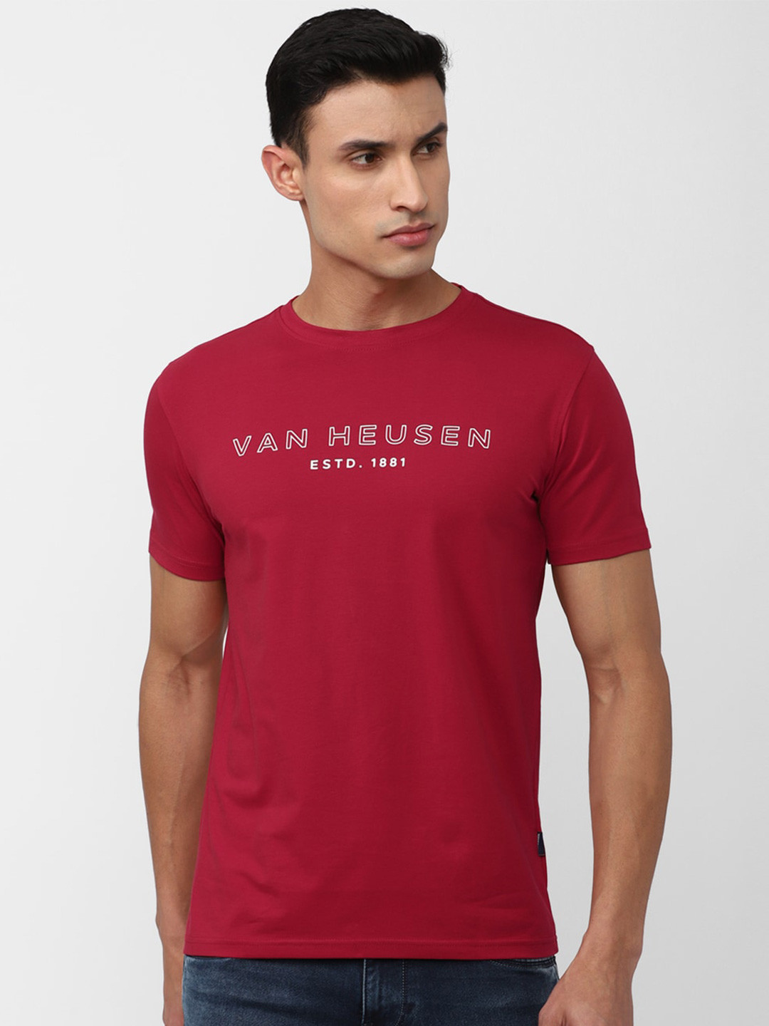 

Van Heusen Sport Round Neck Short Regular Sleeves T-Shirt, Red