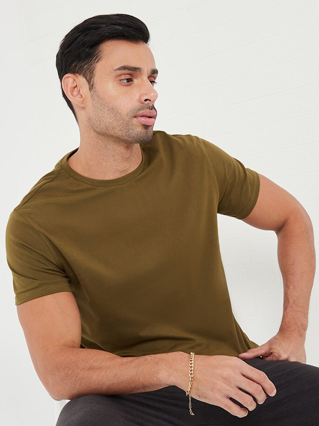 

Styli Solid Round Neck Cotton T-shirt, Olive