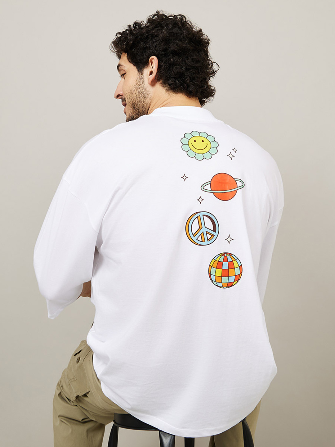

Styli Back Cartoon Print Drop Shoulder Boxy T-shirt, White