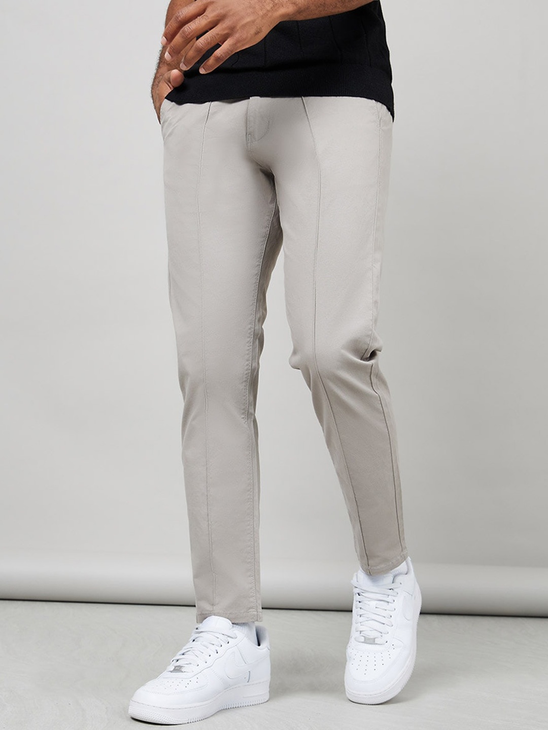 

Styli Men Pintuck Detail Stretch Cotton Skinny Chinos, Grey