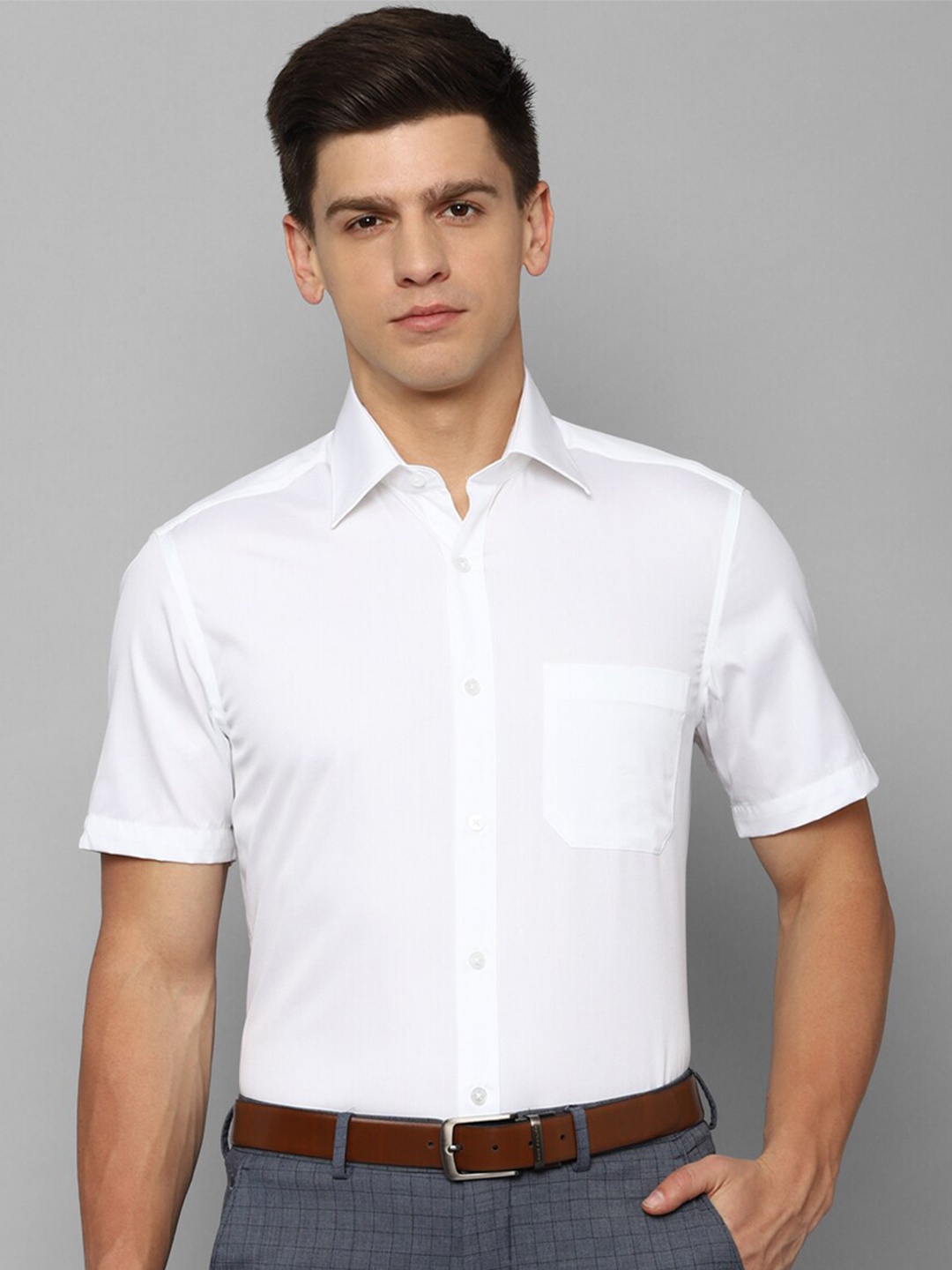 

Louis Philippe Spread Collar Pure Cotton Formal Shirt, White