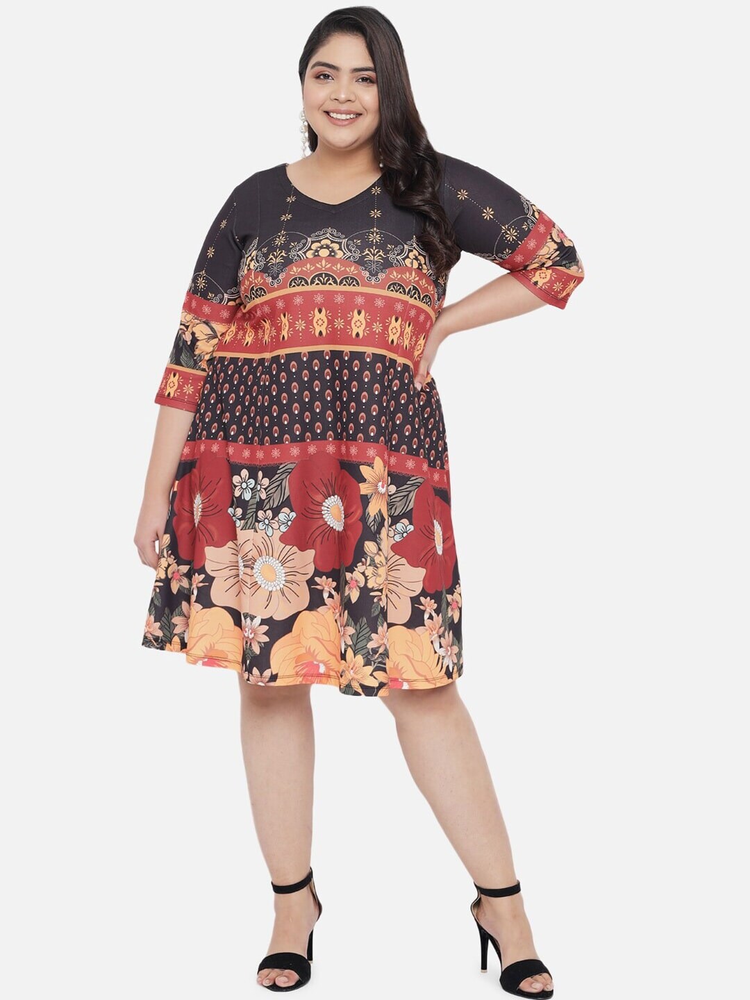 

Amydus Plus Size V-Neck Floral Printed A-Line Dress, Black