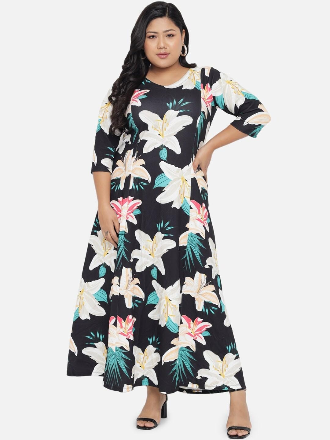 

Amydus Plus Size V-Neck Floral Printed Maxi Dress, Black