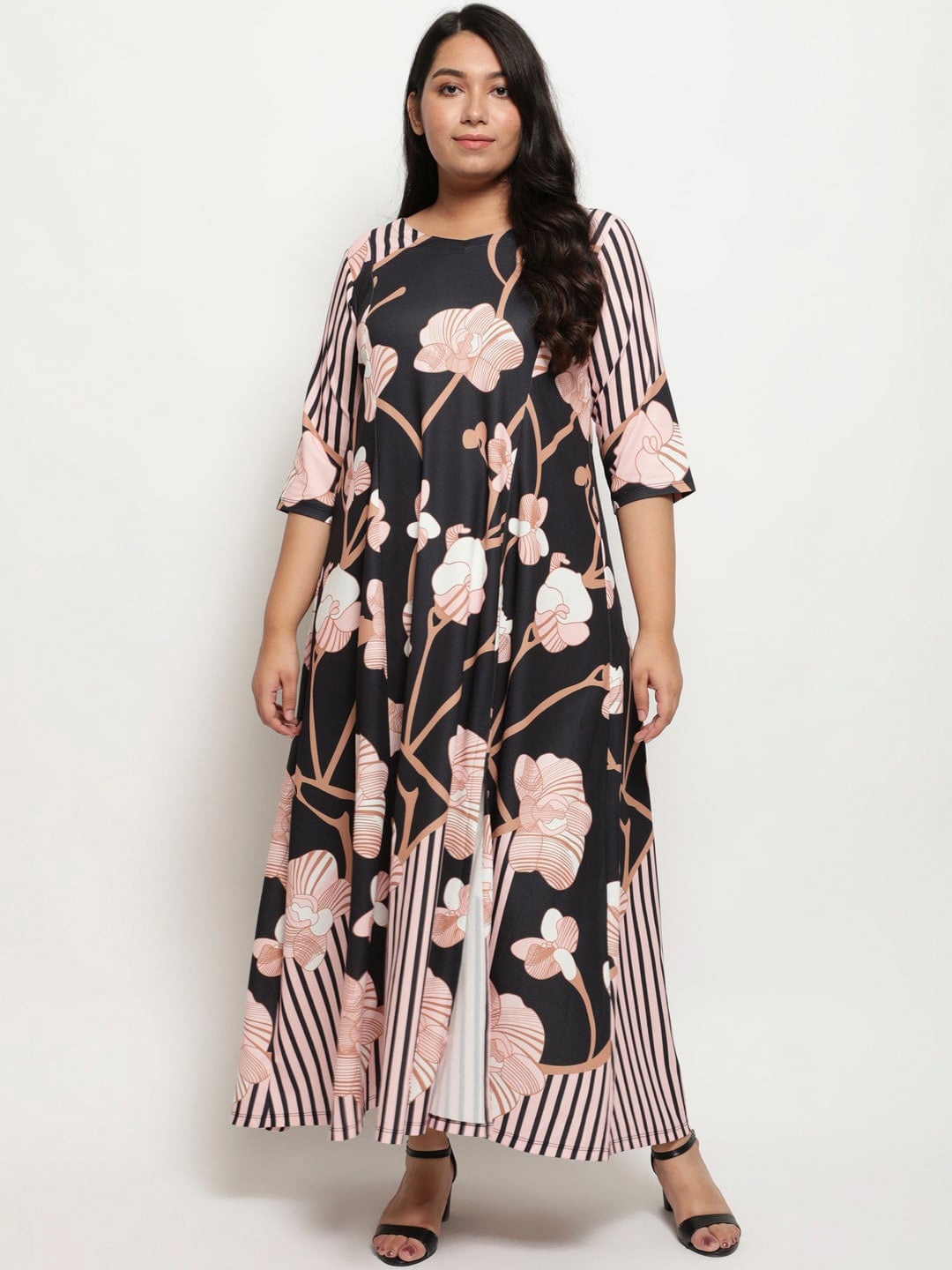 

Amydus Plus Size V-Neck Floral Printed Maxi Slit Dress, Black