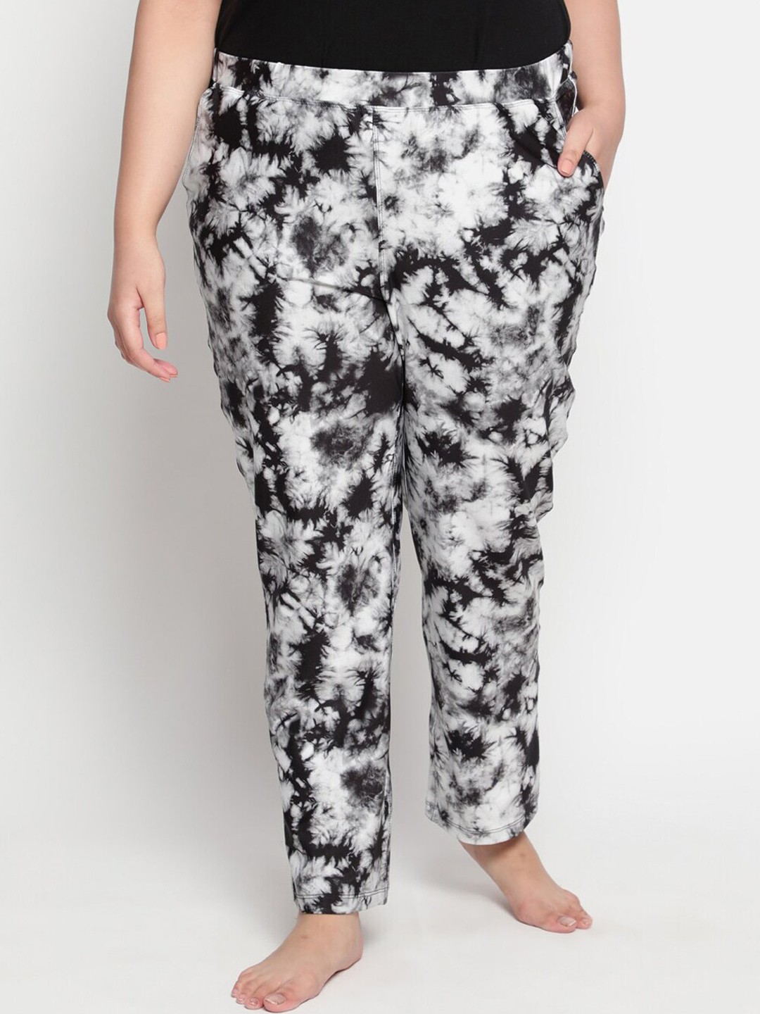 

Amydus Women Plus Size Printed High-Rise Slip-On Lounge Pants, Black