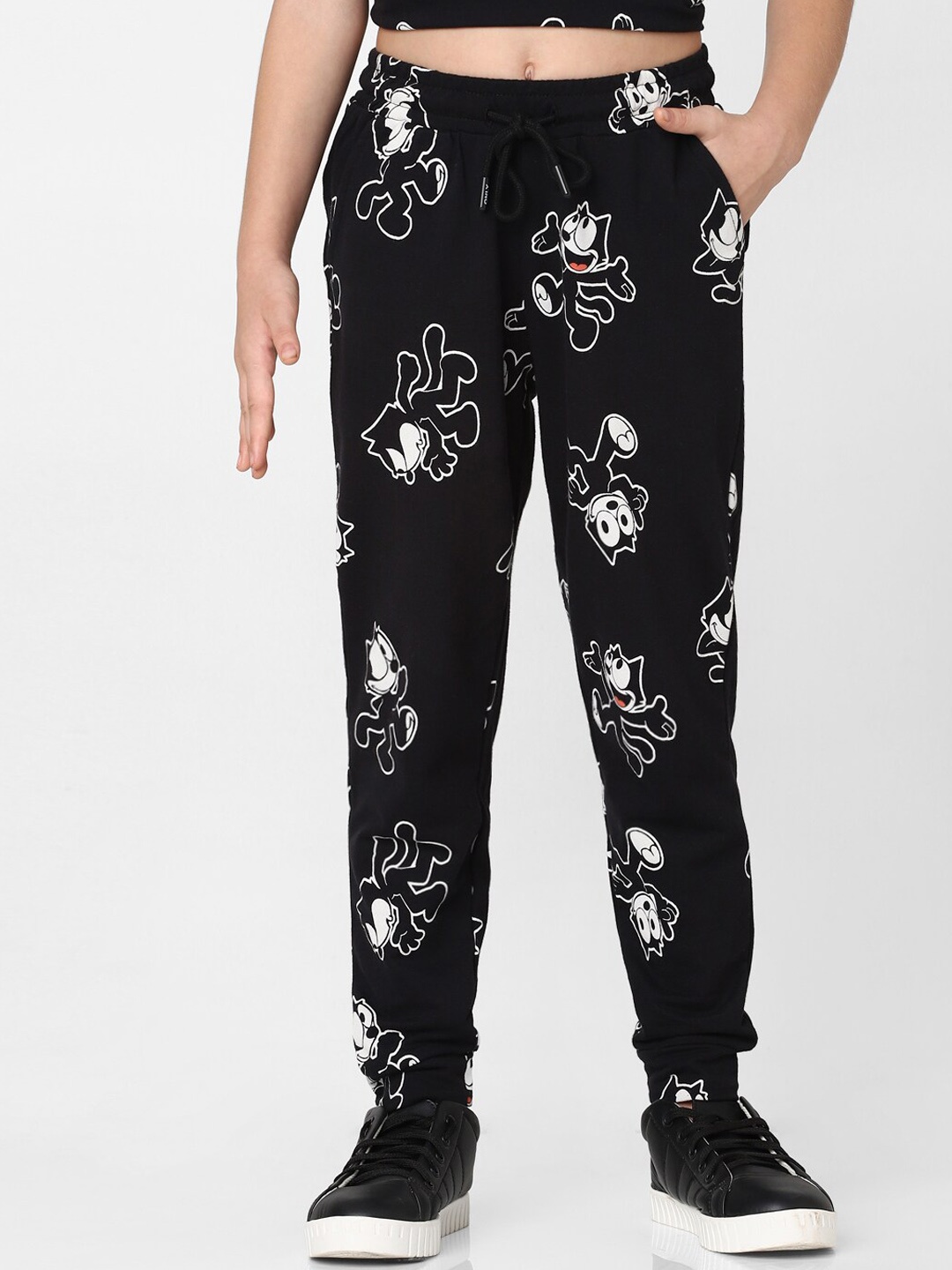 

KIDS ONLY Girls Conversational Printed Cotton Slim Fit Joggers, Black