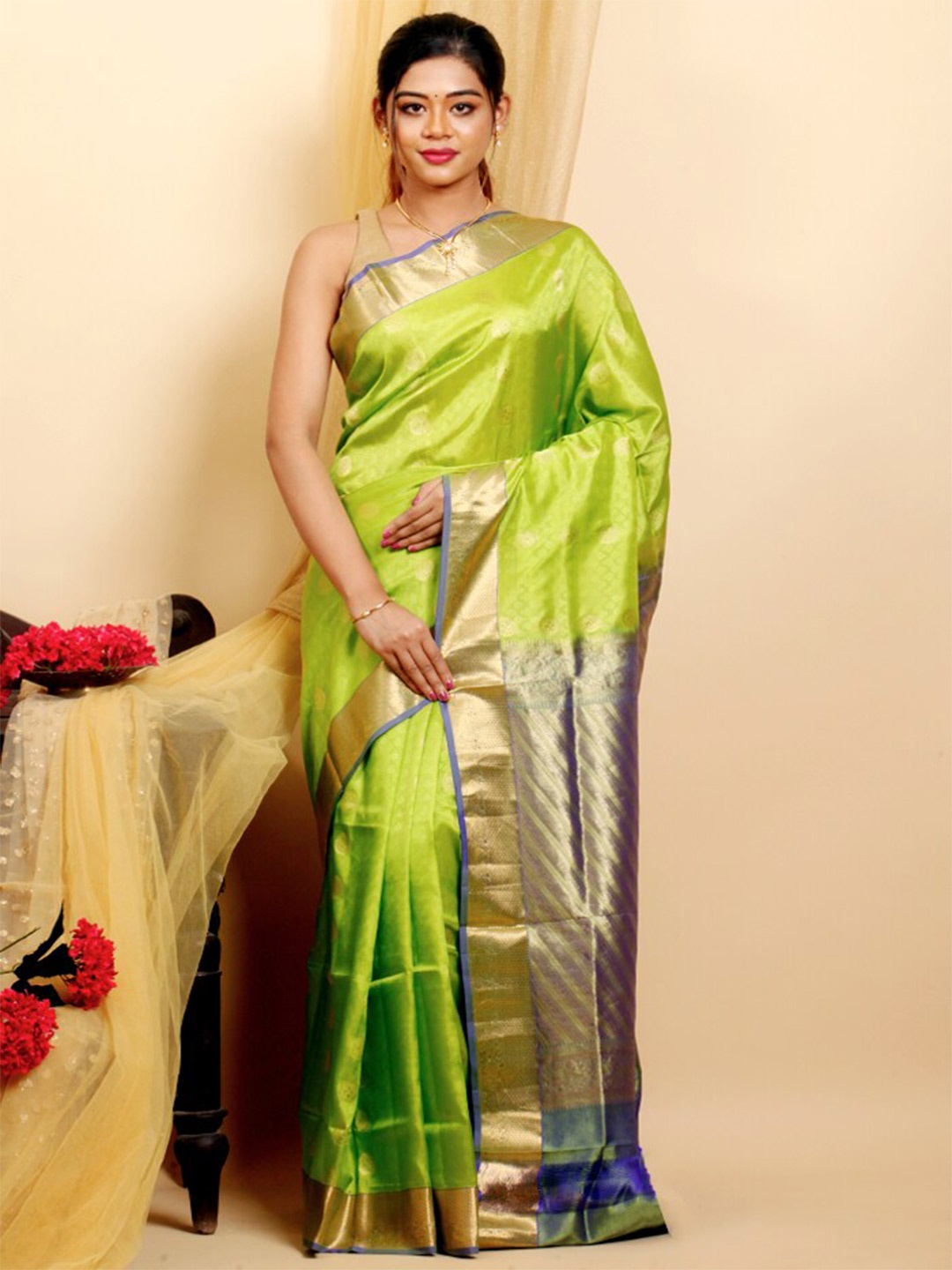 

AllSilks Ethnic Motifs Woven Design Zari Pure Silk Kanjeevaram Saree, Green