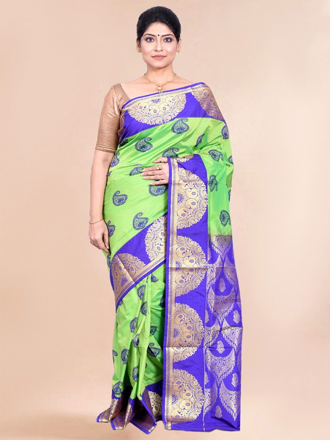 

AllSilks Paisley Woven Design Zari Pure Silk Kanjeevaram Saree, Green