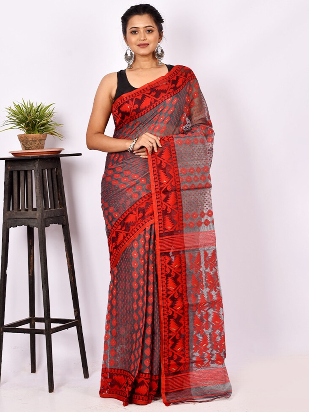 

AllSilks Ethnic Motif Woven Design Pure Silk Taant Saree, Grey