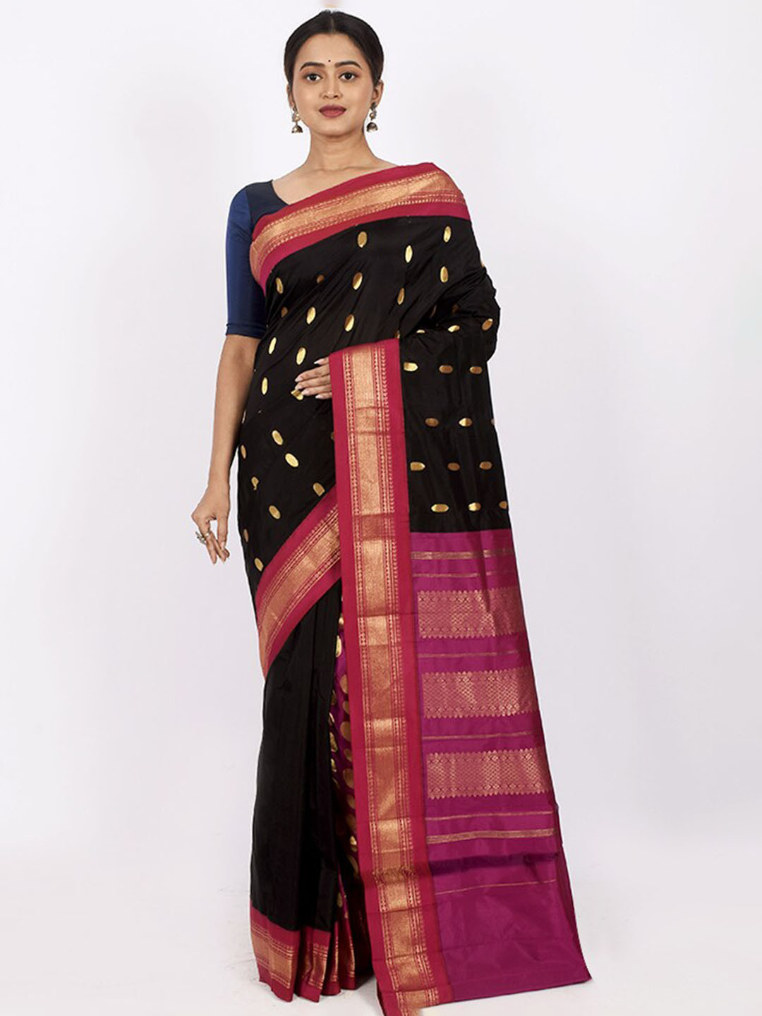 

AllSilks Geometric Woven Design Zari Pure Silk Kanjeevaram Saree, Black