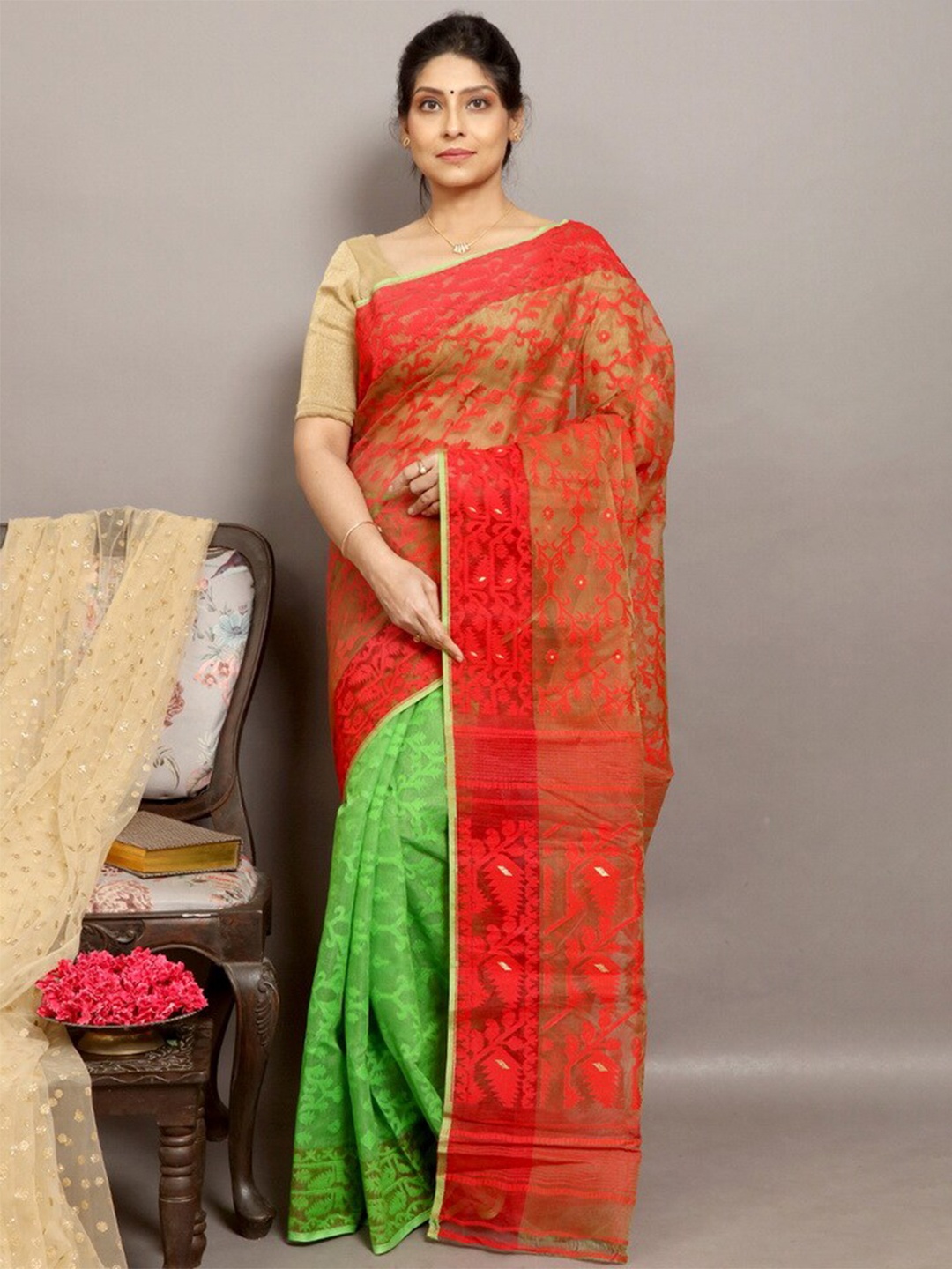 

AllSilks Ethnic Motif Woven Design Pure Silk Taant Saree, Red