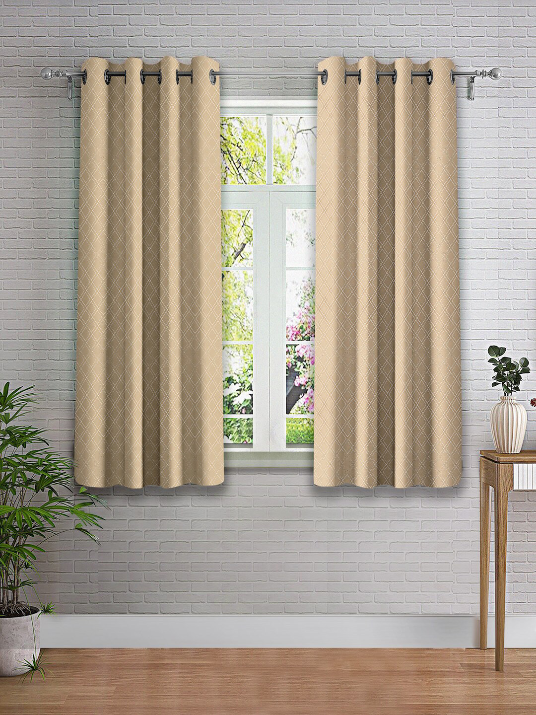 

Cortina Beige & Silver-Toned 2 Pieces Geometric Printed Window Curtain