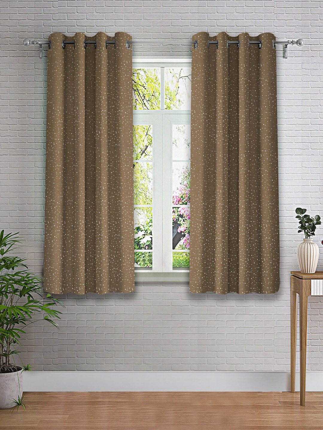 

Cortina Brown & White 2 Pieces Abstract Printed Window Curtain