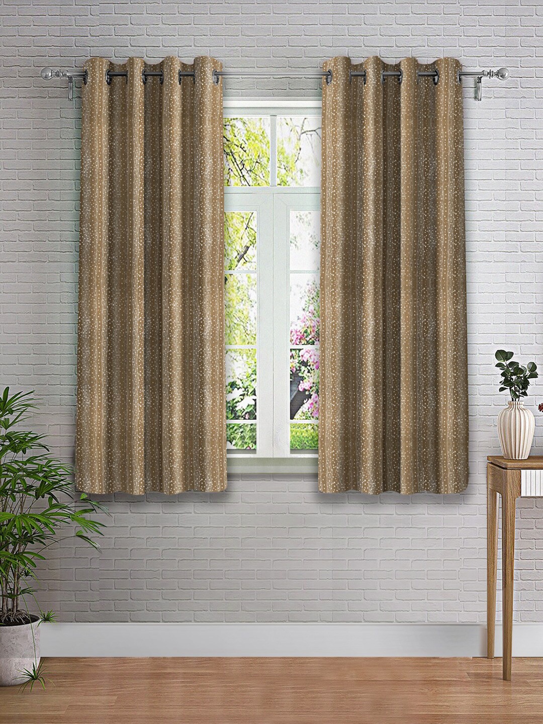 

Cortina Brown & Silver Toned 2 Pieces Abstract Printed Window Curtain