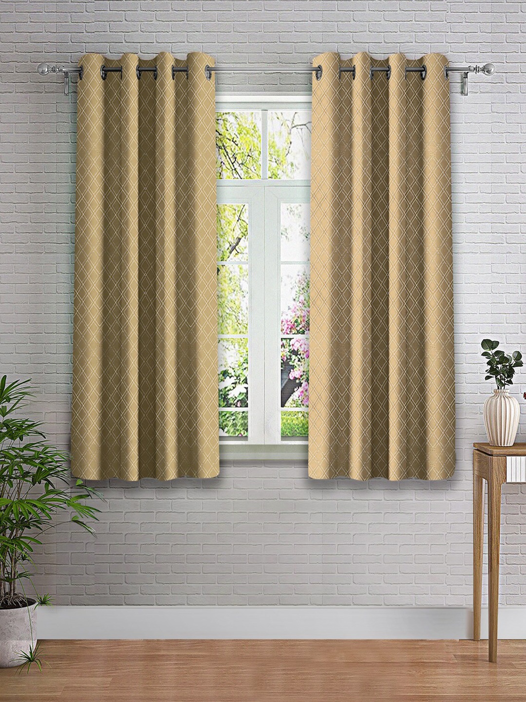 

Cortina Beige & Silver-Toned 2 Pieces Geometric Printed Window Curtain