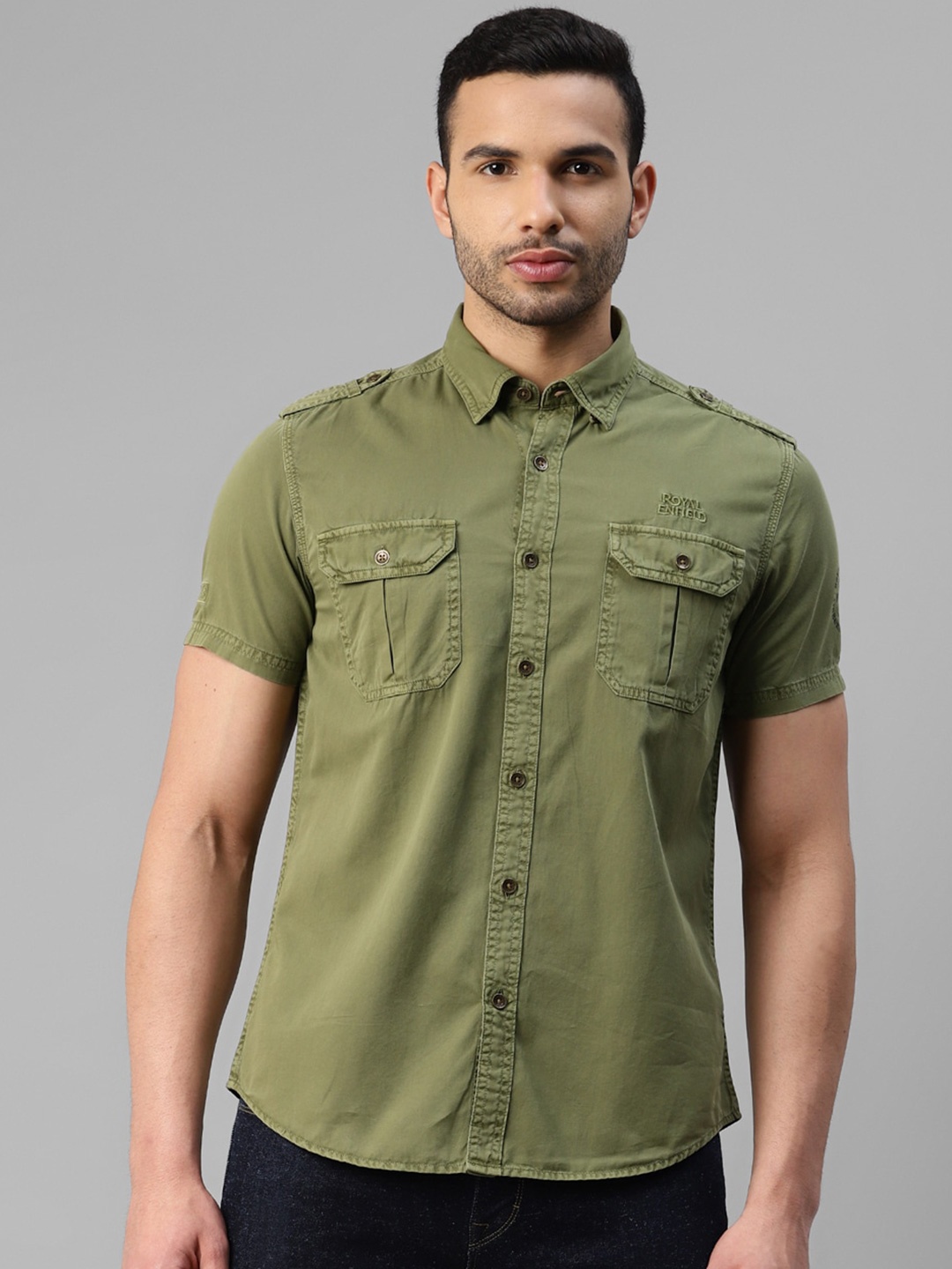 

Royal Enfield Spread Collar Slim Fit Cotton Casual Shirt, Olive