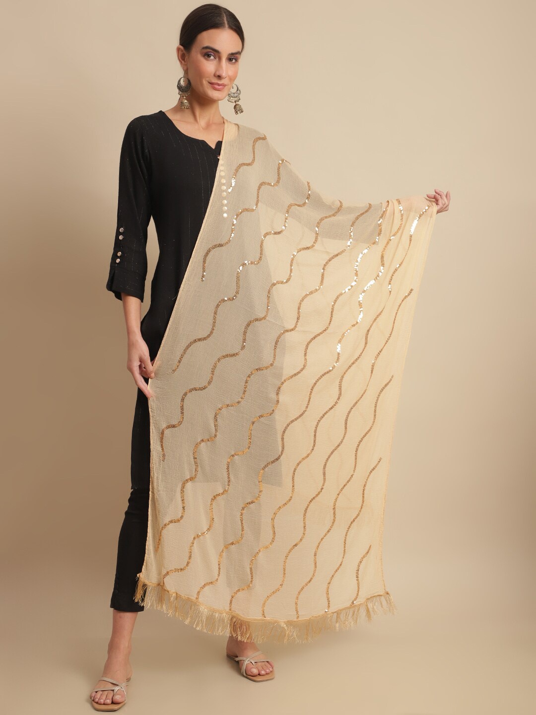

LOOM LEGACY Embroidered Sequinned Cotton Silk Dupatta, Gold
