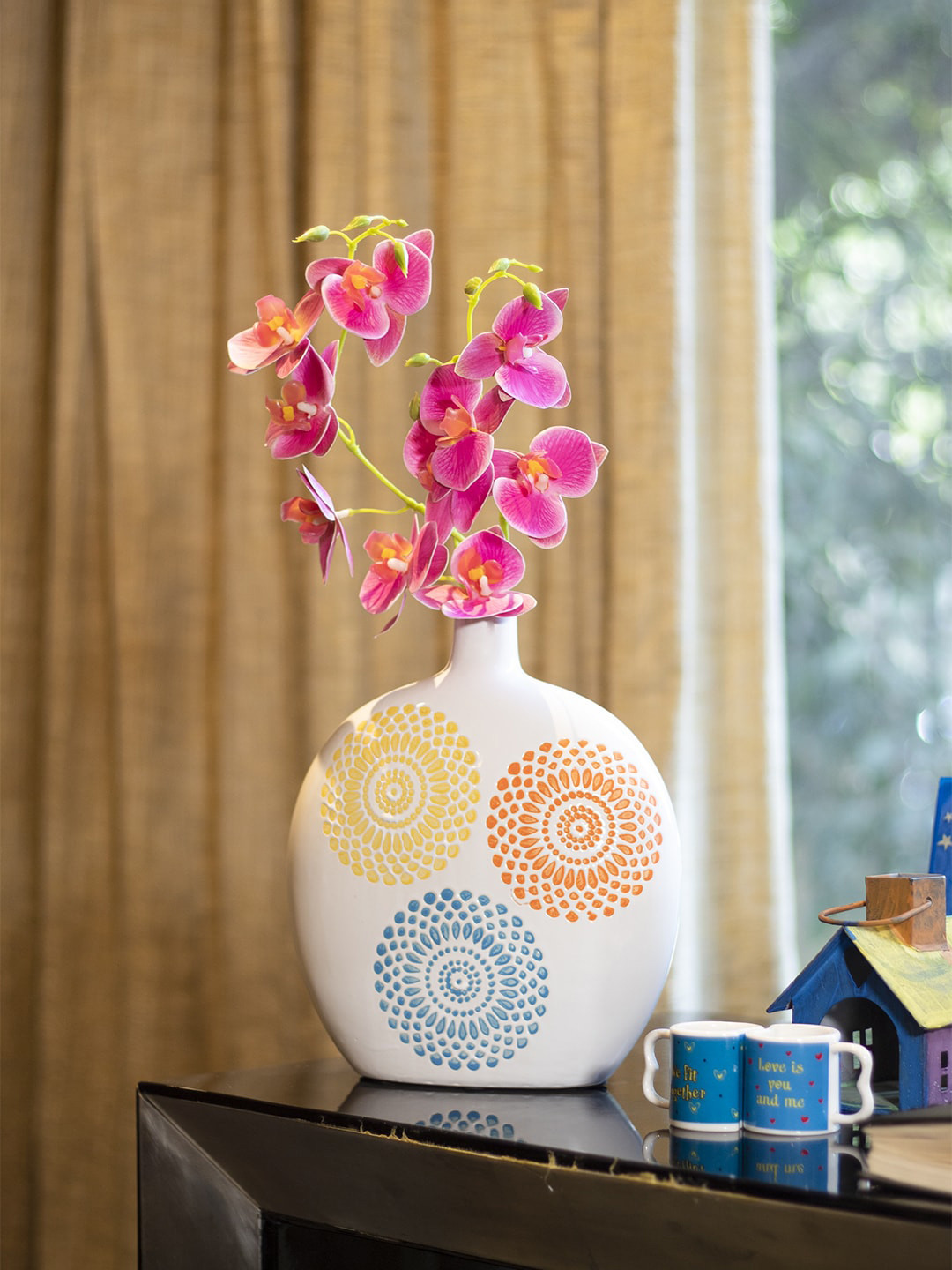 

MARKET99 White & Yellow Printed Ceramic Decorative Oval Shaped Flower Vase
