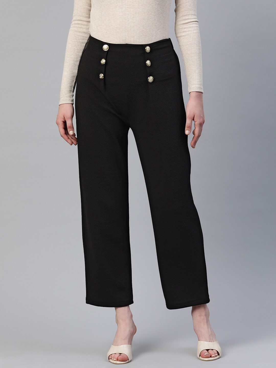 

plusS WORX Women Cropped Trousers With Button Detail, Black