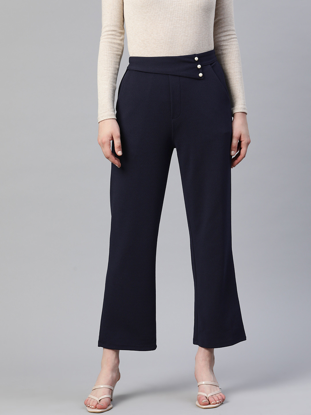 

plusS WORX Women Cropped Trousers, Navy blue