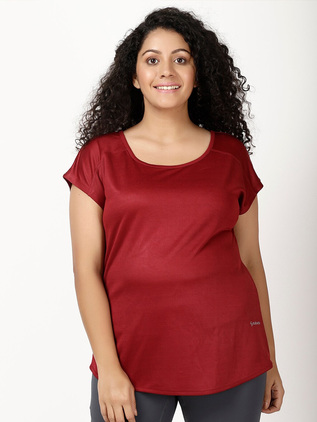 

STUDIOACTIV Plus Size Round Neck Longline T-shirt, Maroon