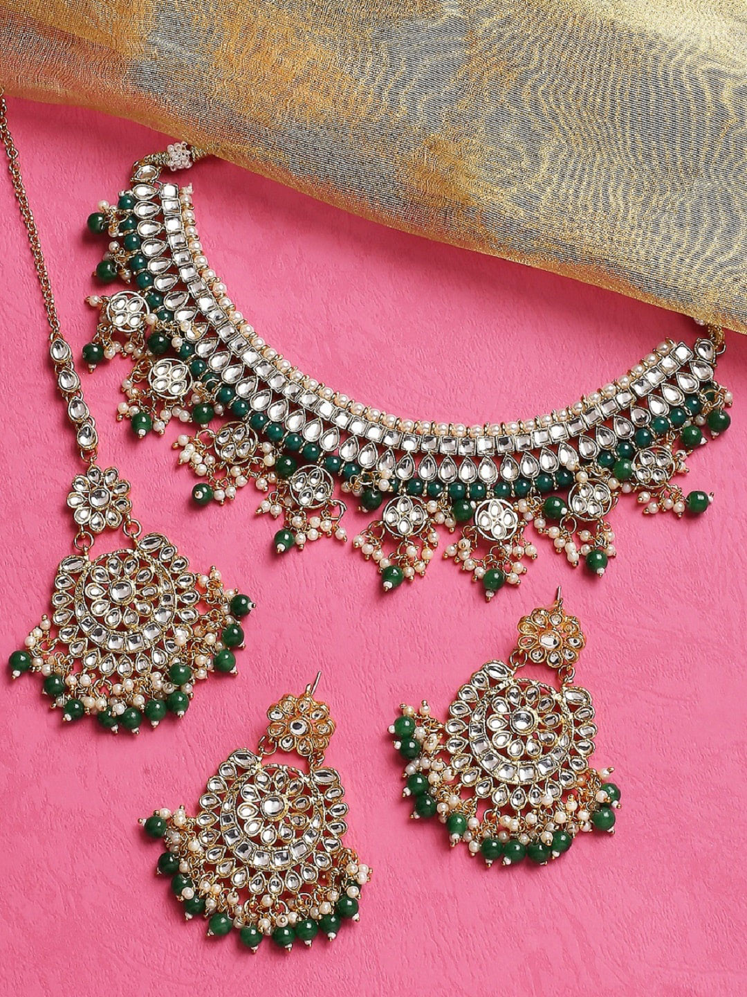 

OOMPH Kundan-Studded & Pearl Beaded Jadau Jewellery Set, Green