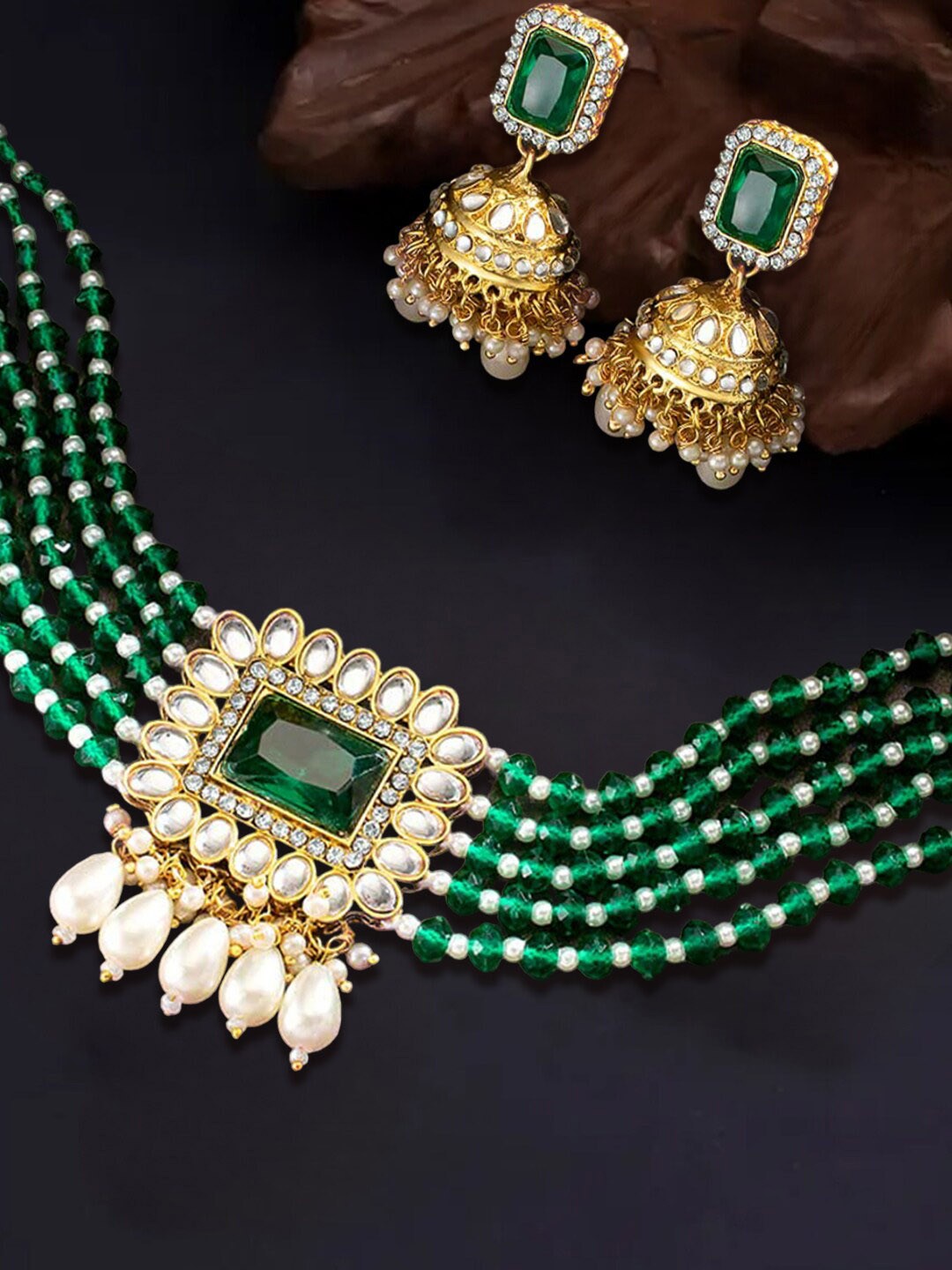 

OOMPH Kundan-Studded & Pearl Beaded Jadau Jewellery Set, Green