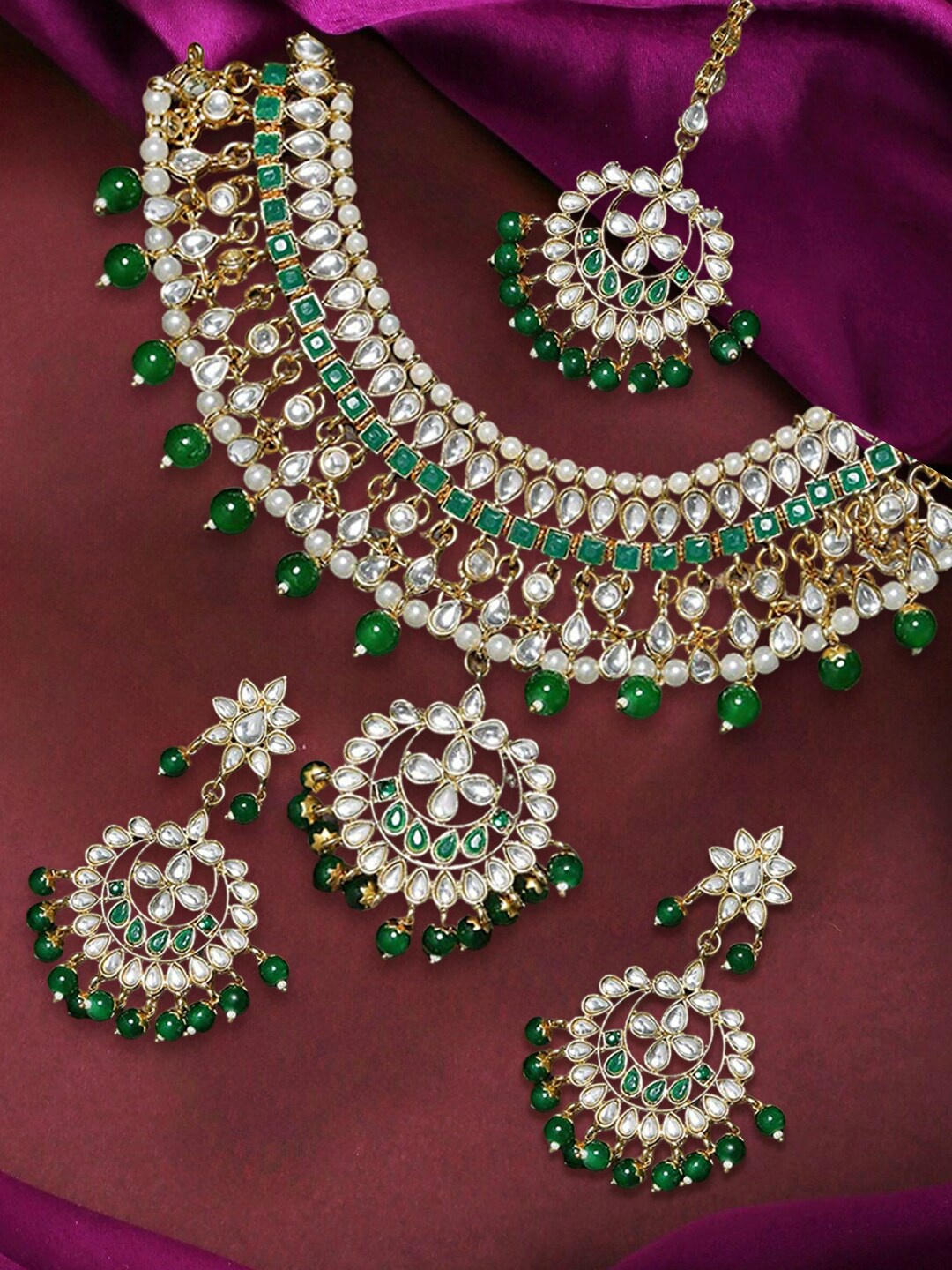 

OOMPH Kundan-Studded & Pearl Beaded Jadau Jewellery Set, Green