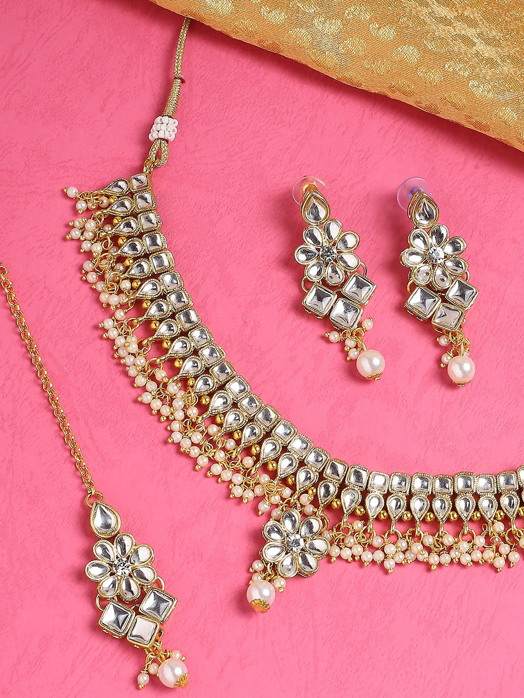 

OOMPH Kundan-Studded & Pearl Beaded Jadau Jewellery Set, White