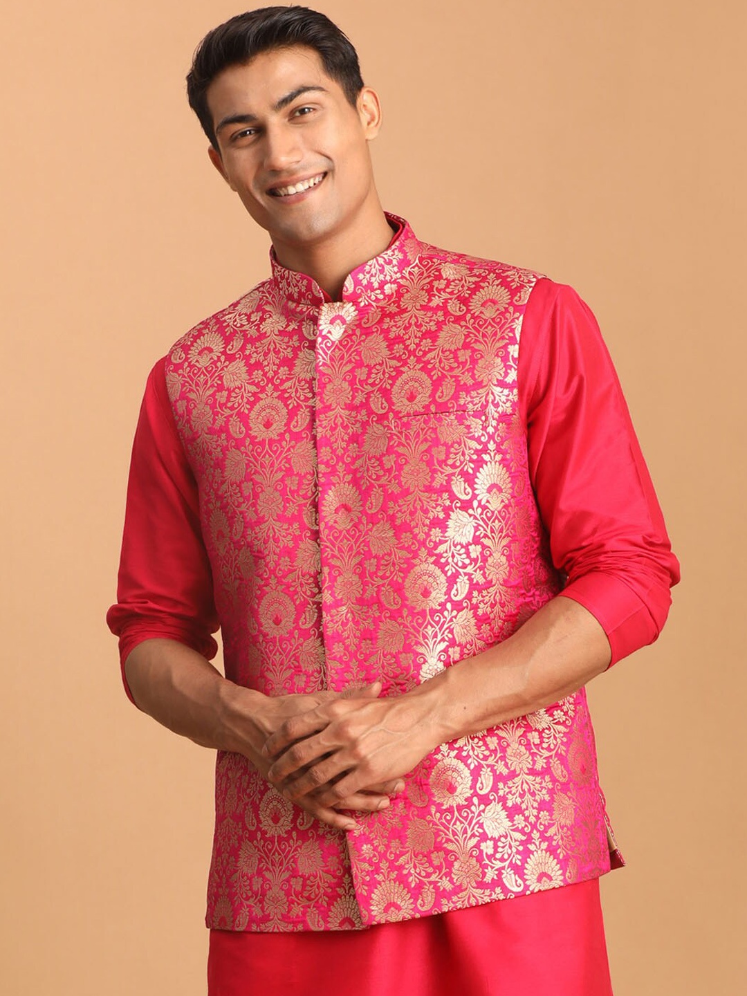 

VASTRAMAY Men Woven Design Slim-Fit Nehru Jacket, Fuchsia