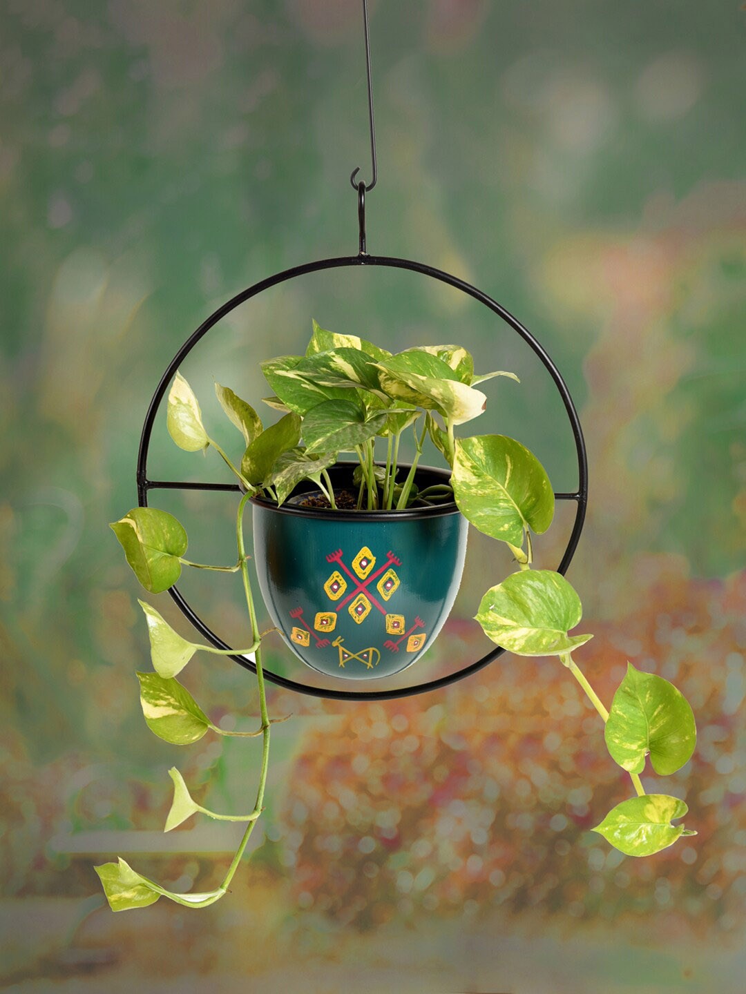 

AAKRITI ART CREATIONS Blue & Black Printed Terracotta Clay Hanging Planter