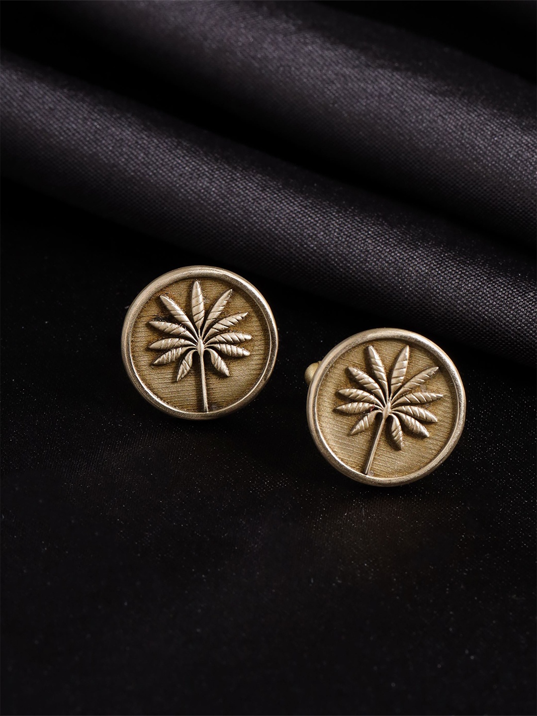 

COSA NOSTRAA Men Gold-Plated Floral Cufflinks